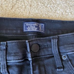 Abercrombie & Fitch Ultra hi rise Jean Leggings